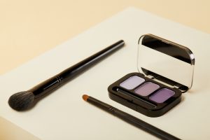 Is It Better to Buy Makeup Online or In-store?