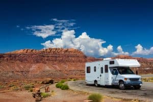 Is It Better to Use a Car or Motorized RV For a Road Trip?