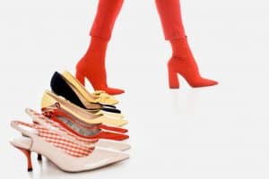 Is It Better to Buy Shoes Online or In-Store?!?